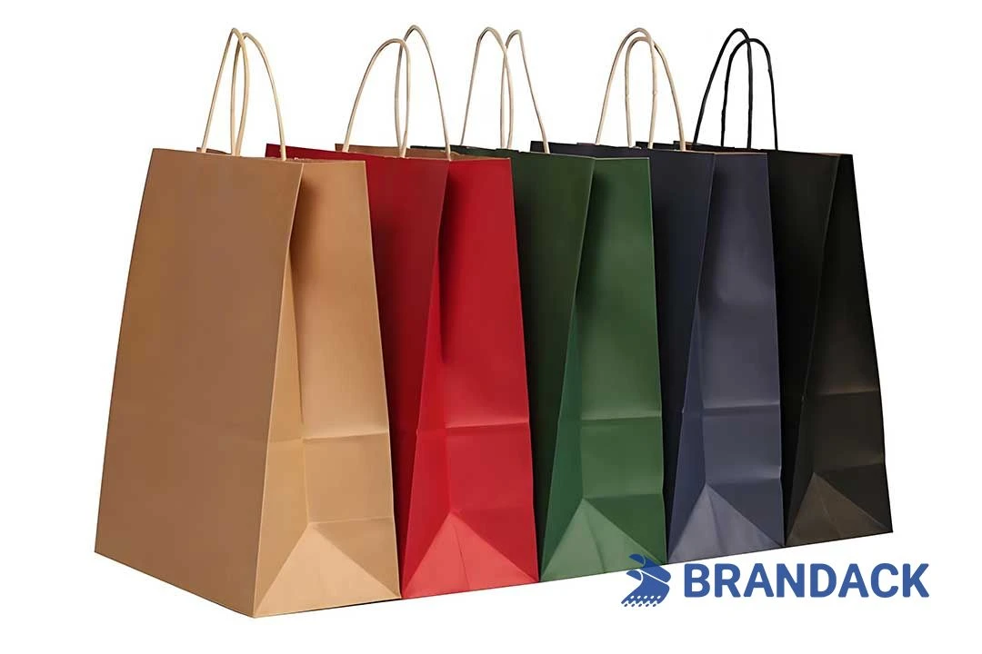 Individuelle Einkaufstasche aus Papier &ndash; ma&szlig;geschneiderte Verpackungst&uuml;ten mit Logo